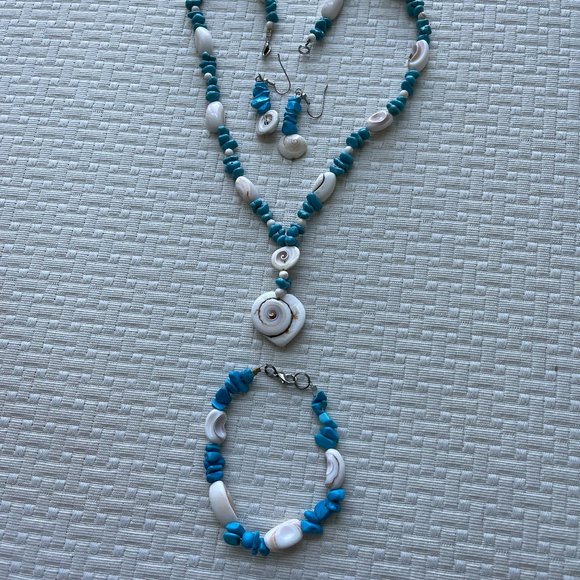 Turquoise Blue and White 3 piece Jewelry Set - Picture 2 of 6